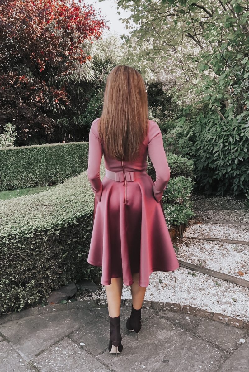 Elegant Duchess Fashion Ted Baker Pink Zadi Skater Dress | Kurt Geiger London Barbican-Wine-(Fabric) Knit Ankle Boot | Miu Miu Sunglasses | Swarovski earrings | Accessorize clutch bag Elegant Duchess Fashion Ted Baker Pink Zadi Skater Dress | Kurt Geiger London Barbican-Wine-(Fabric) Knit Ankle Boot | Miu Miu Sunglasses | Swarovski earrings | Accessorize clutch bag