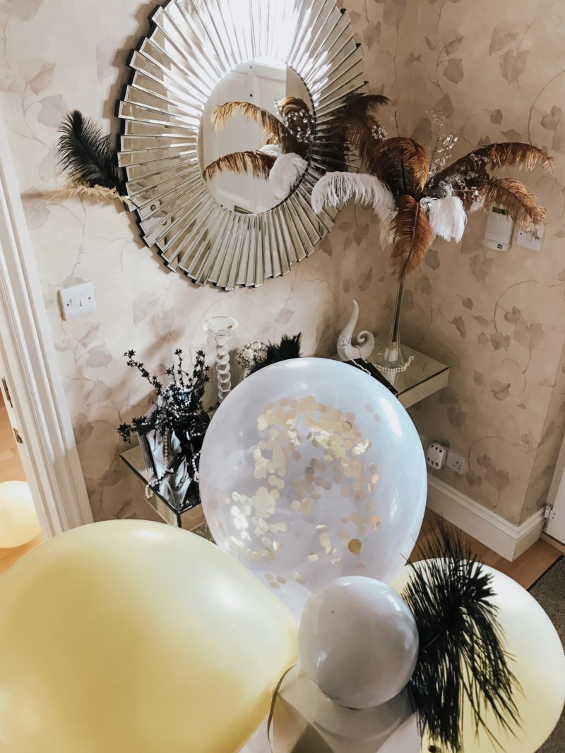 Party tips Gatsby party where to buy party decorations, food and drinks