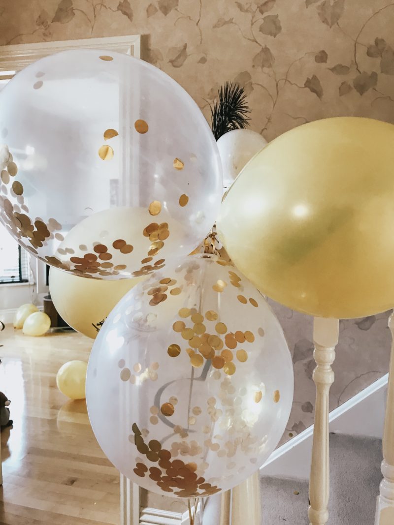 Party tips Gatsby party where to buy party decorations, food and drinks