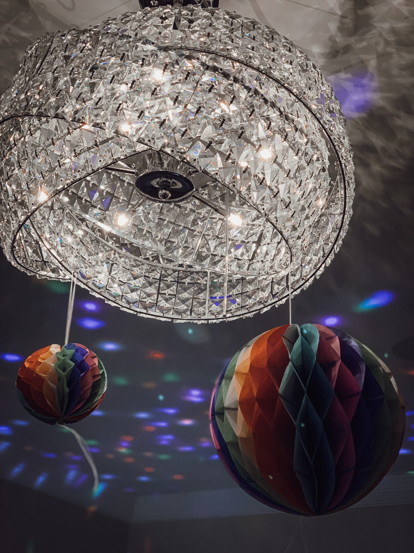 Party tips Gatsby party where to buy party decorations, food and drinks