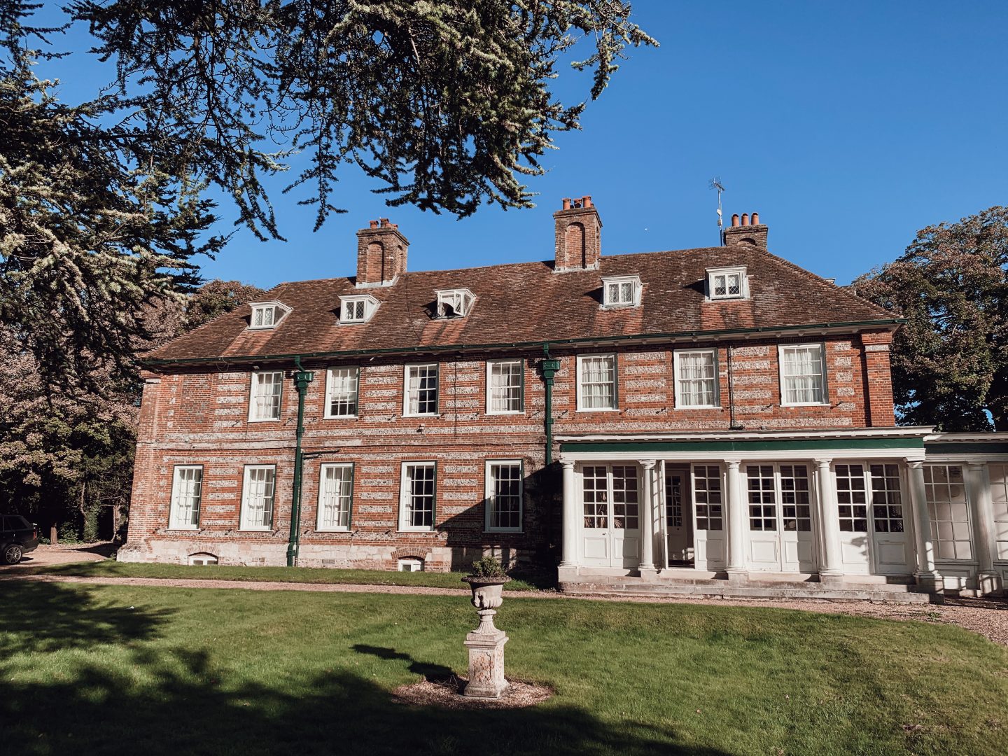 Winchester in England, perfect weekend away inspiration, holiday in the UK | QHotels Norton Park Manor | where to stay in Winchester
