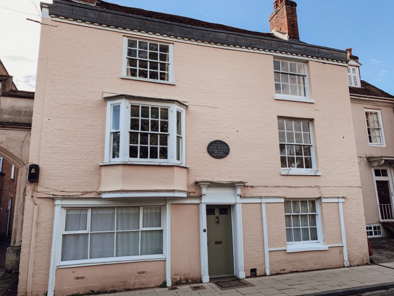 Winchester in England, perfect weekend away inspiration, holiday in the UK | Jane Austen