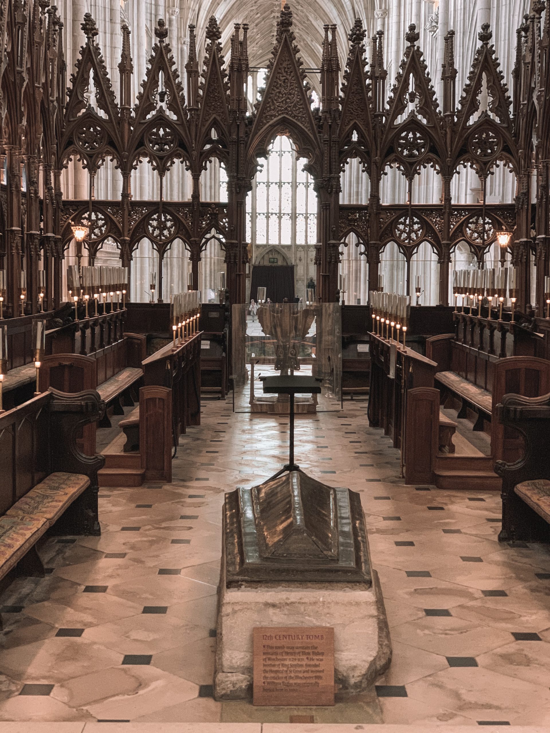 Winchester in England, perfect weekend away inspiration, holiday in the UK | Winchester Cathedral