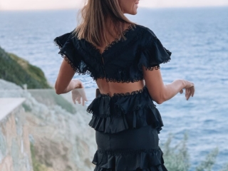 6 EPIC SUMMER HOLIDAY FASHION TRENDS - ELEGANT DUCHESS