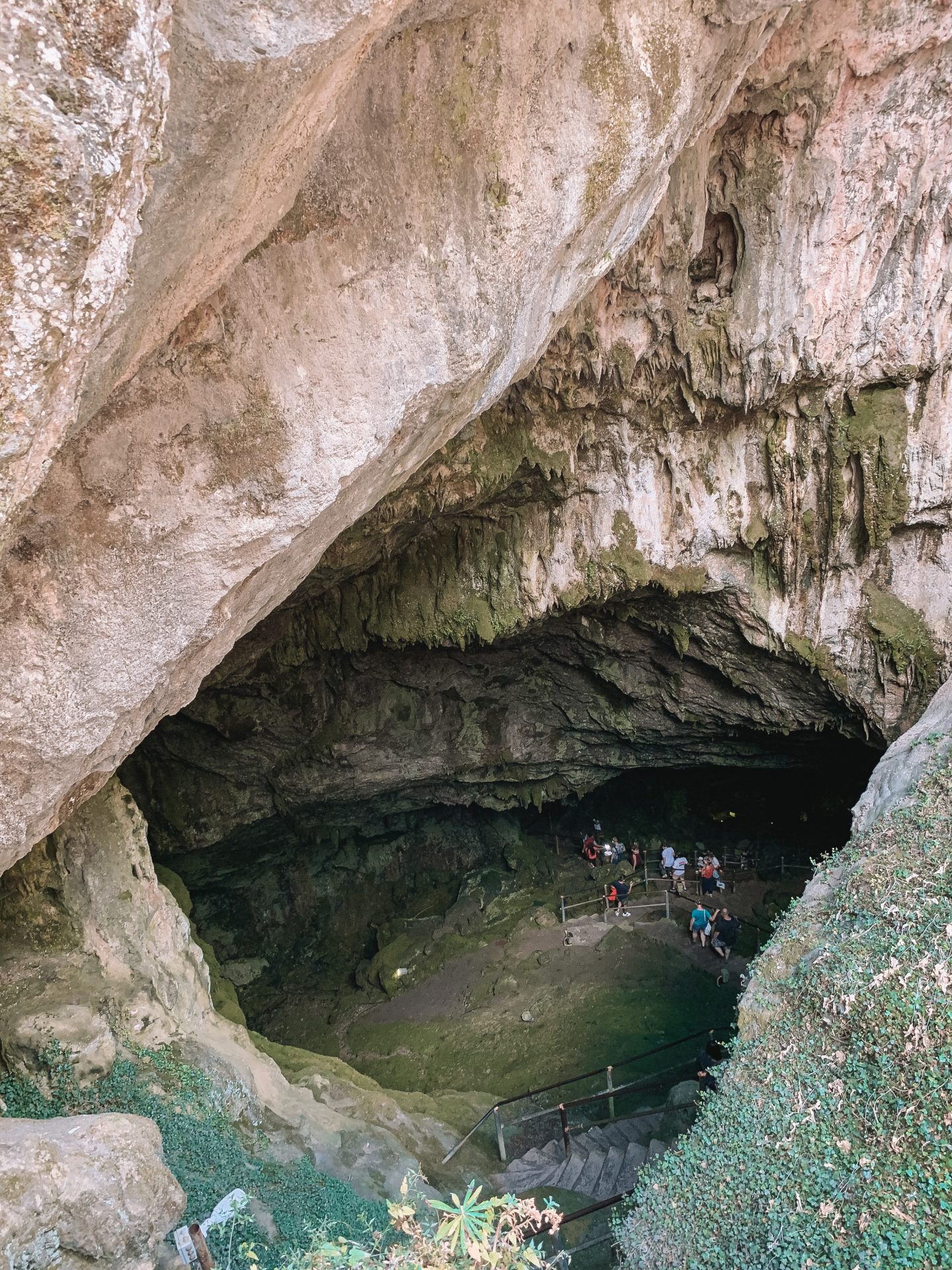 Safari Club, Minoan Route across the central part of Crete with its mythology, flora, fauna and lots of fun and interesting information about Crete and the local life, Zeu's cave