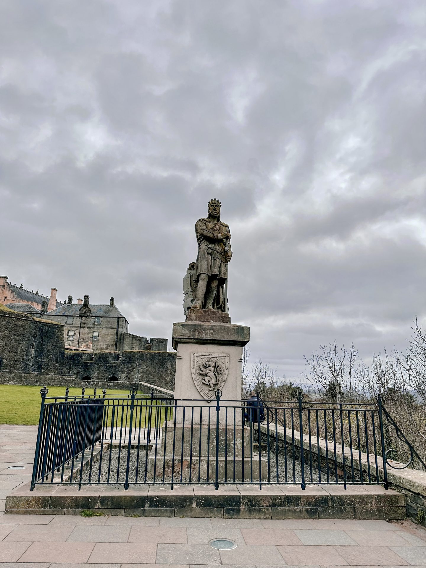 Stirling Castle with its Royal Palace, the Chapel Royal, the Regimental Museum and the Wallace Monument. Scotland, Stilring