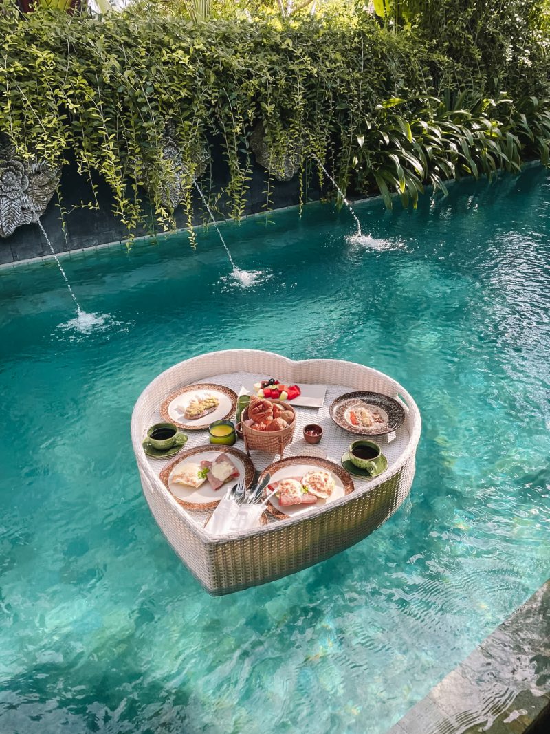The Royal Purnama Boutique Hotel, Bali, Indonesia, floating breakfast experience