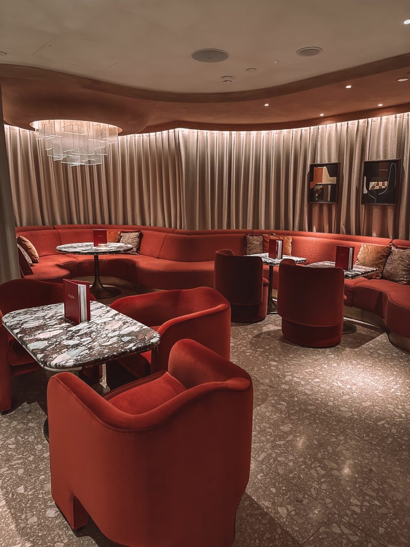 Revery Bar, Hilton Park Lane