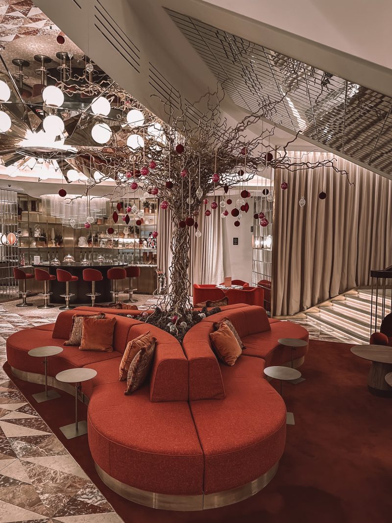 Revery Bar, Hilton Park Lane