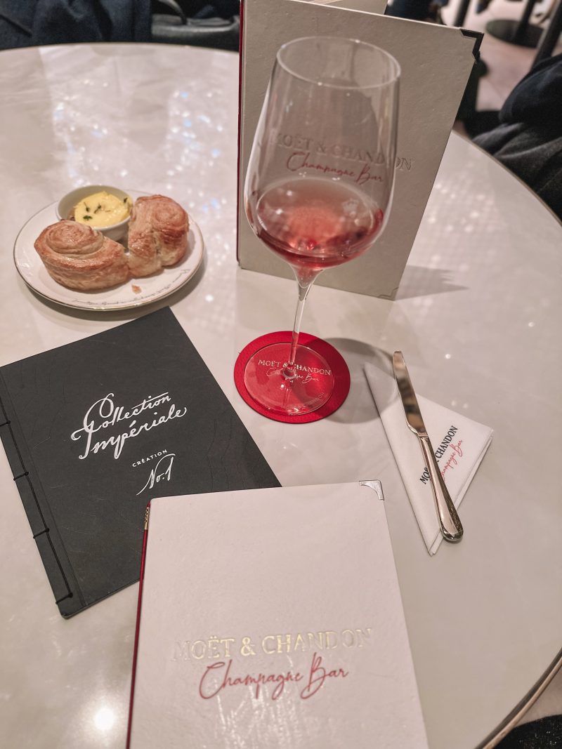 Moet &amp; Chandon bar in Harrods