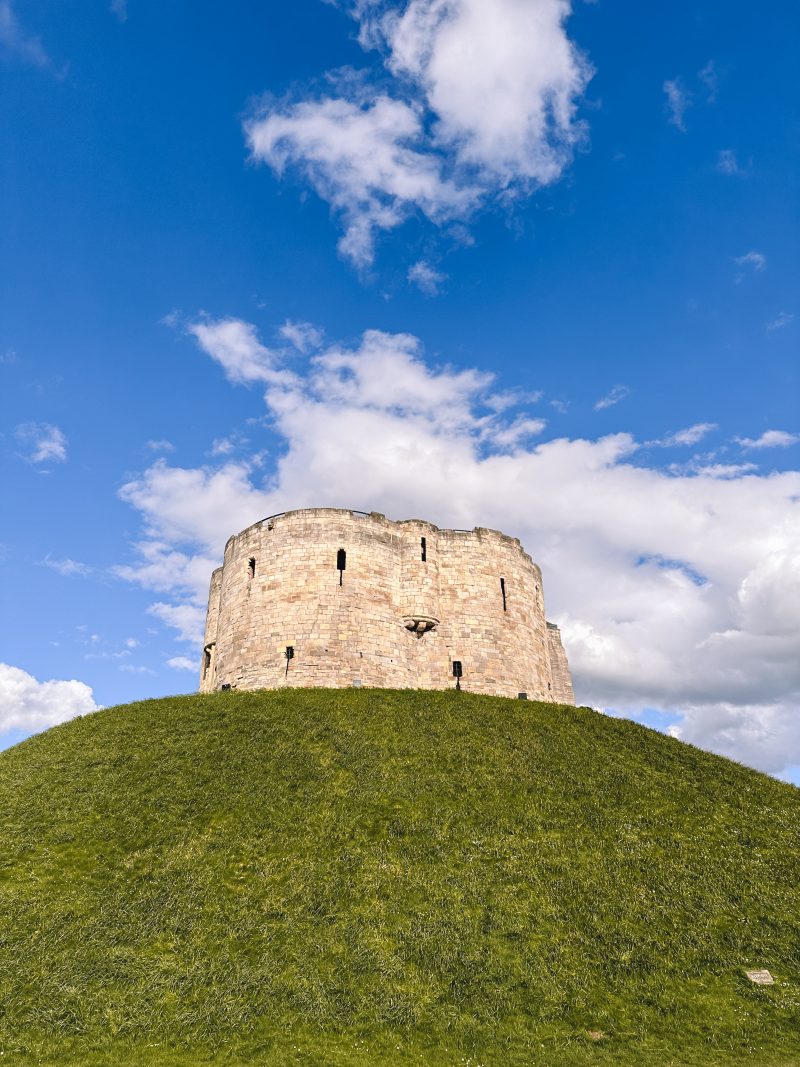Clifford&rsquo;s Tower