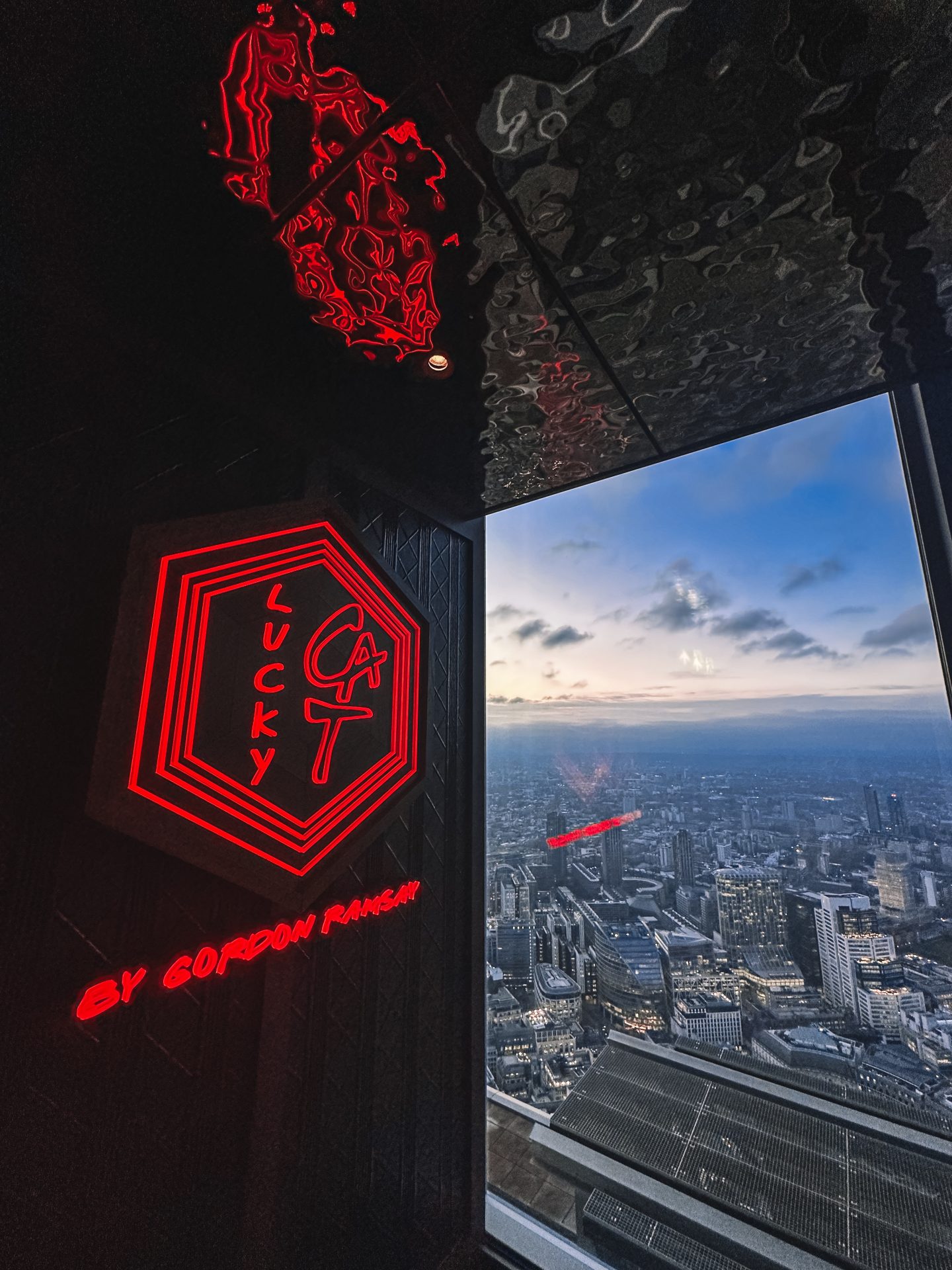 Lucky Cat on 22 Bishopsgate, 60th floor
