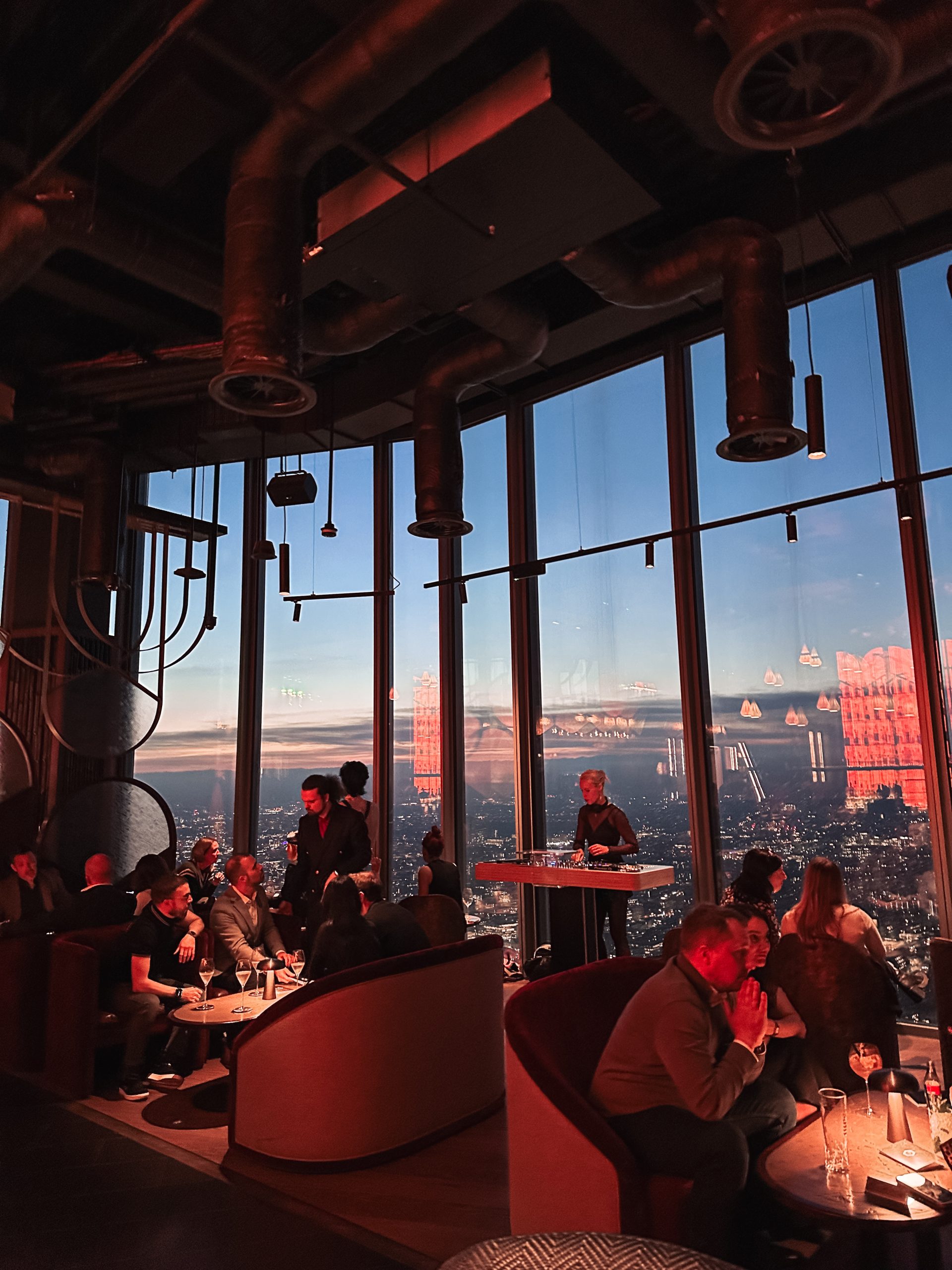 Lucky Cat on 22 Bishopsgate, 60th floor