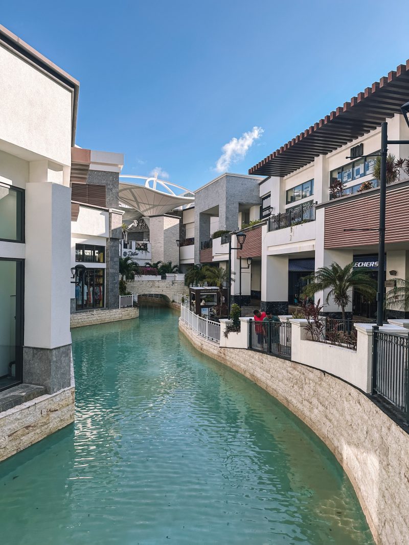 La Isla Shopping Village, Cancun, Mexico