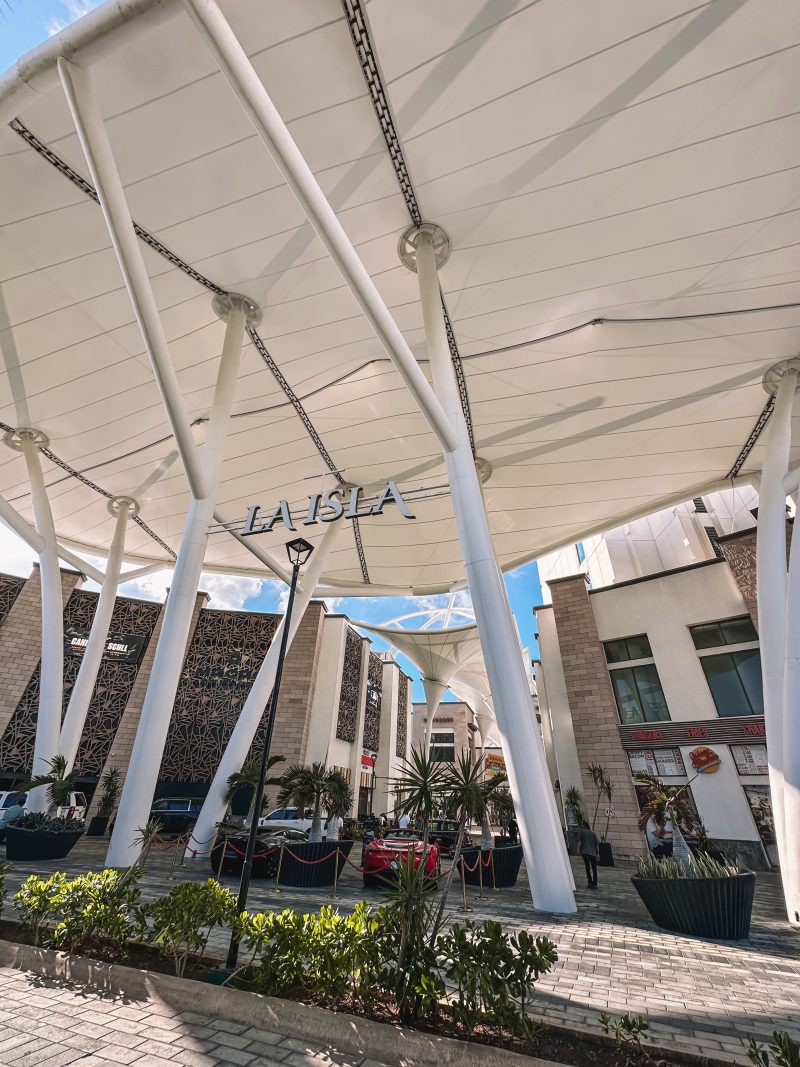 La Isla Shopping Village, Cancun, Mexico