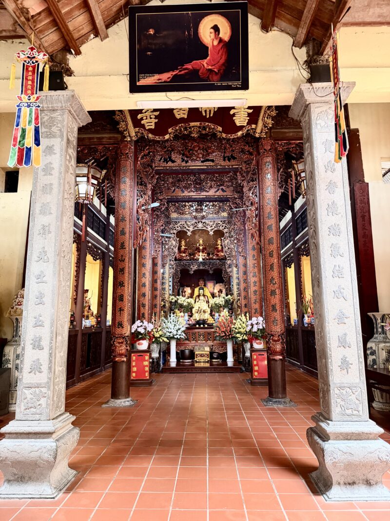 Ba Da Pagoda (Chùa Bà Đá), Hanoi, Vietnam Ba Da Pagoda (Chùa Bà Đá), Hanoi, Vietnam